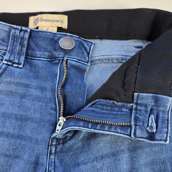 Democracy “Ab” Technology High Rise Straight Leg Jeans – Women’s Size 4 - Picture 5 of 8